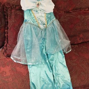 Girls Jasmine outfit